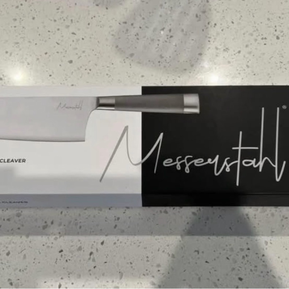 Messerstahl professional 28 piece knife set.